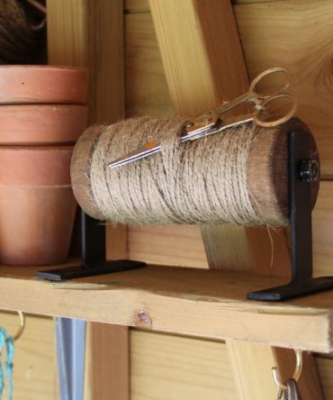 Medium Bobbin Twine