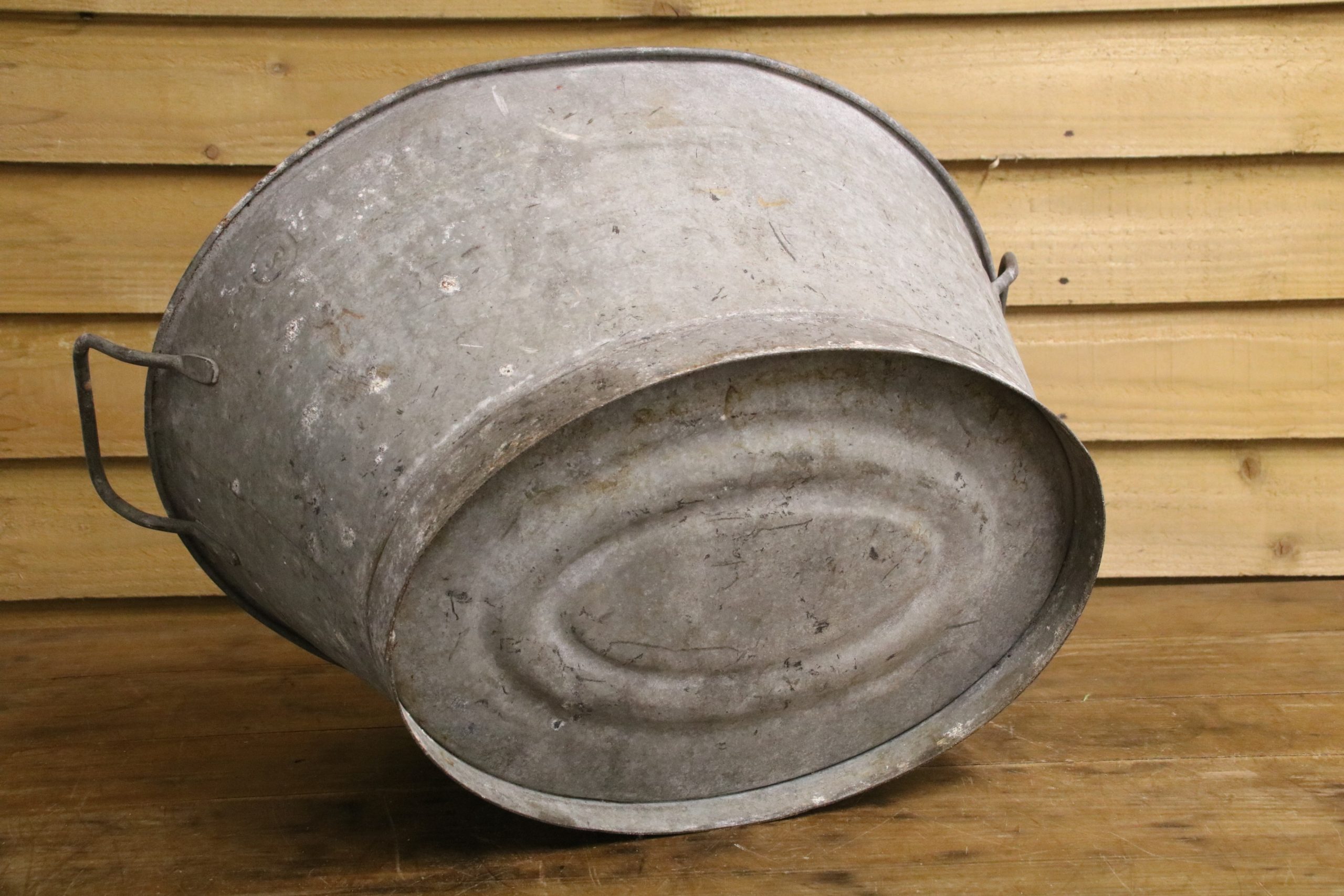 Sloping Oval Tub #10 - Image 4