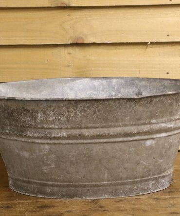 Sloping Oval Tub #11