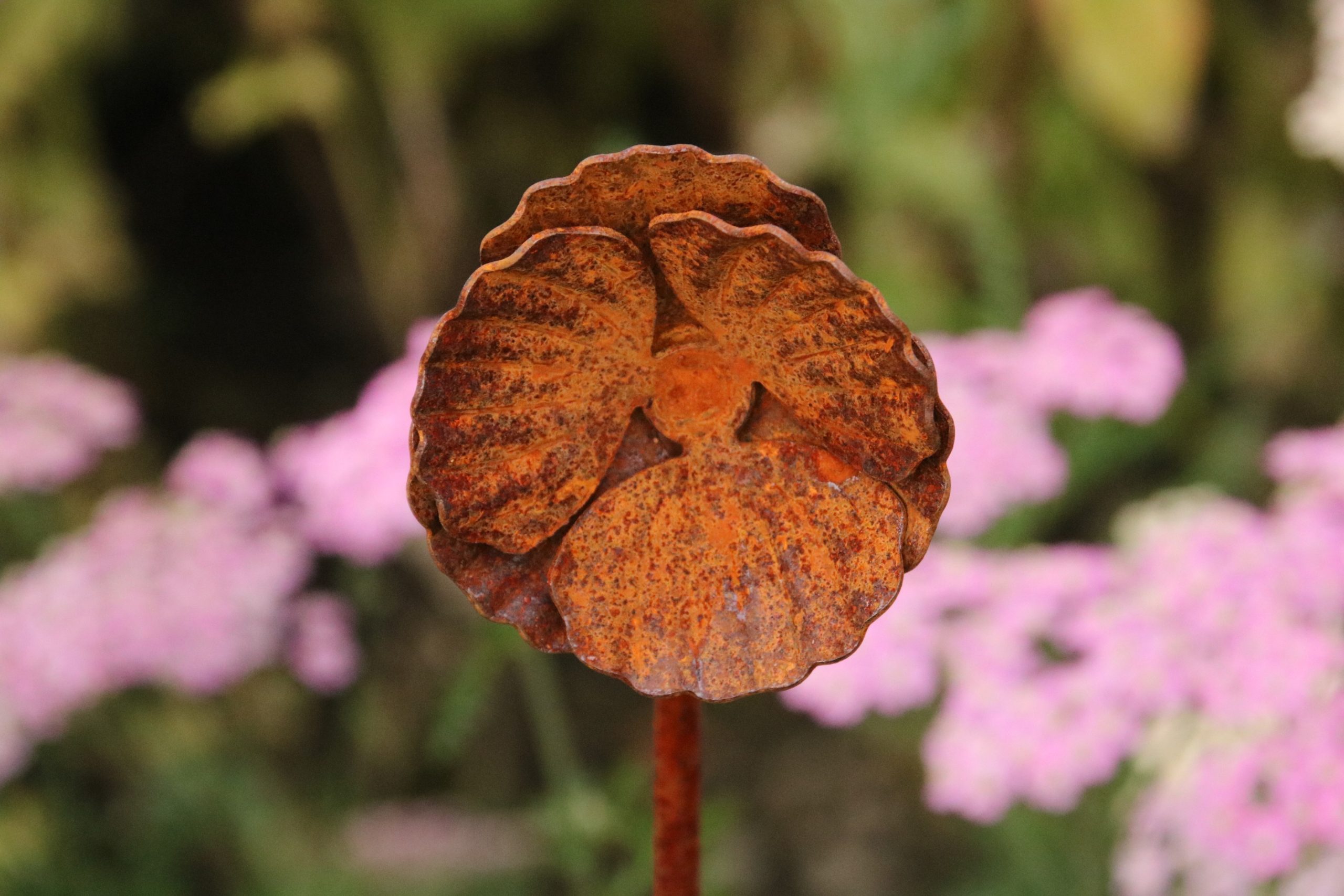 Medium Metal Poppy Flowers - Image 5