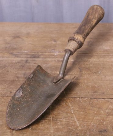 Vintage Trowel #16