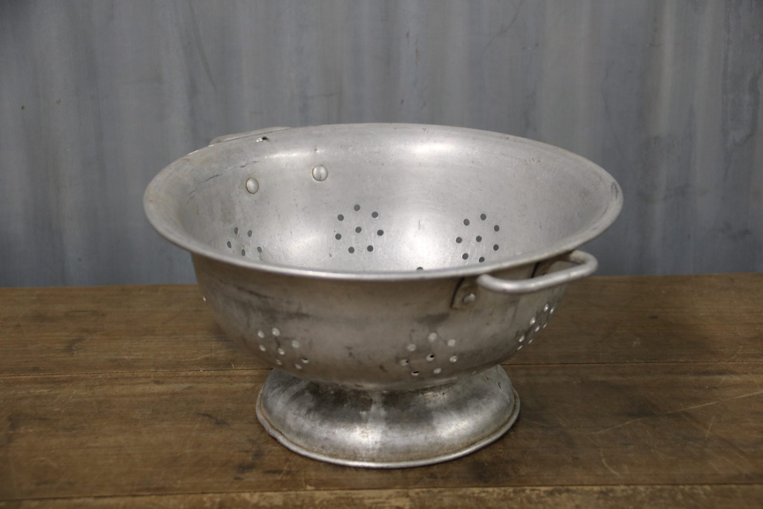 Aluminium Colander - Image 2